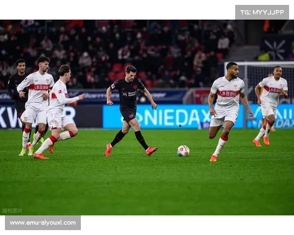 德甲斯图加特主场不败法兰克福，欧战动力足